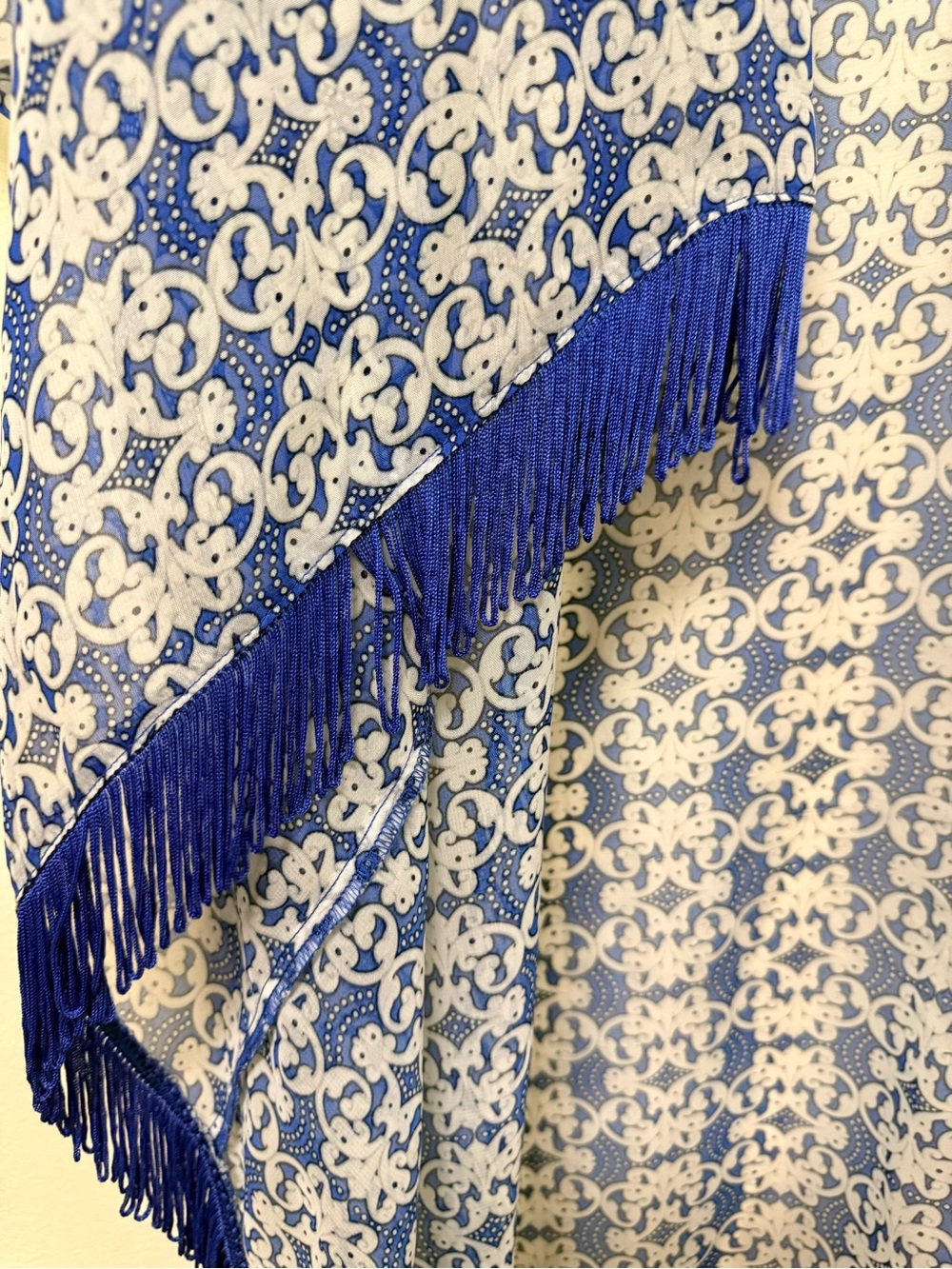 Cato Girls Blue and White Paisley Print Kimono - Picture 4 of 6